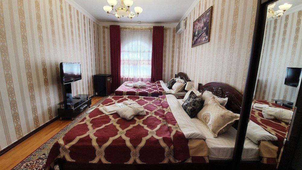 Sarbon Hotel Ташкент Екстериор снимка