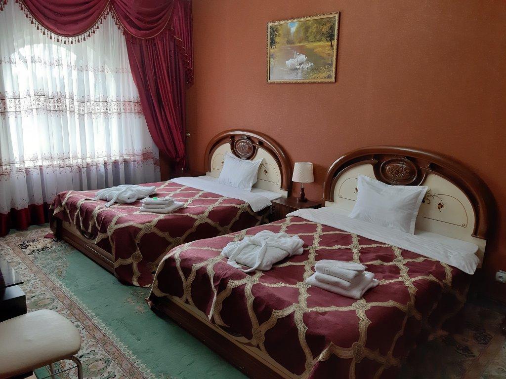 Sarbon Hotel Ташкент Екстериор снимка