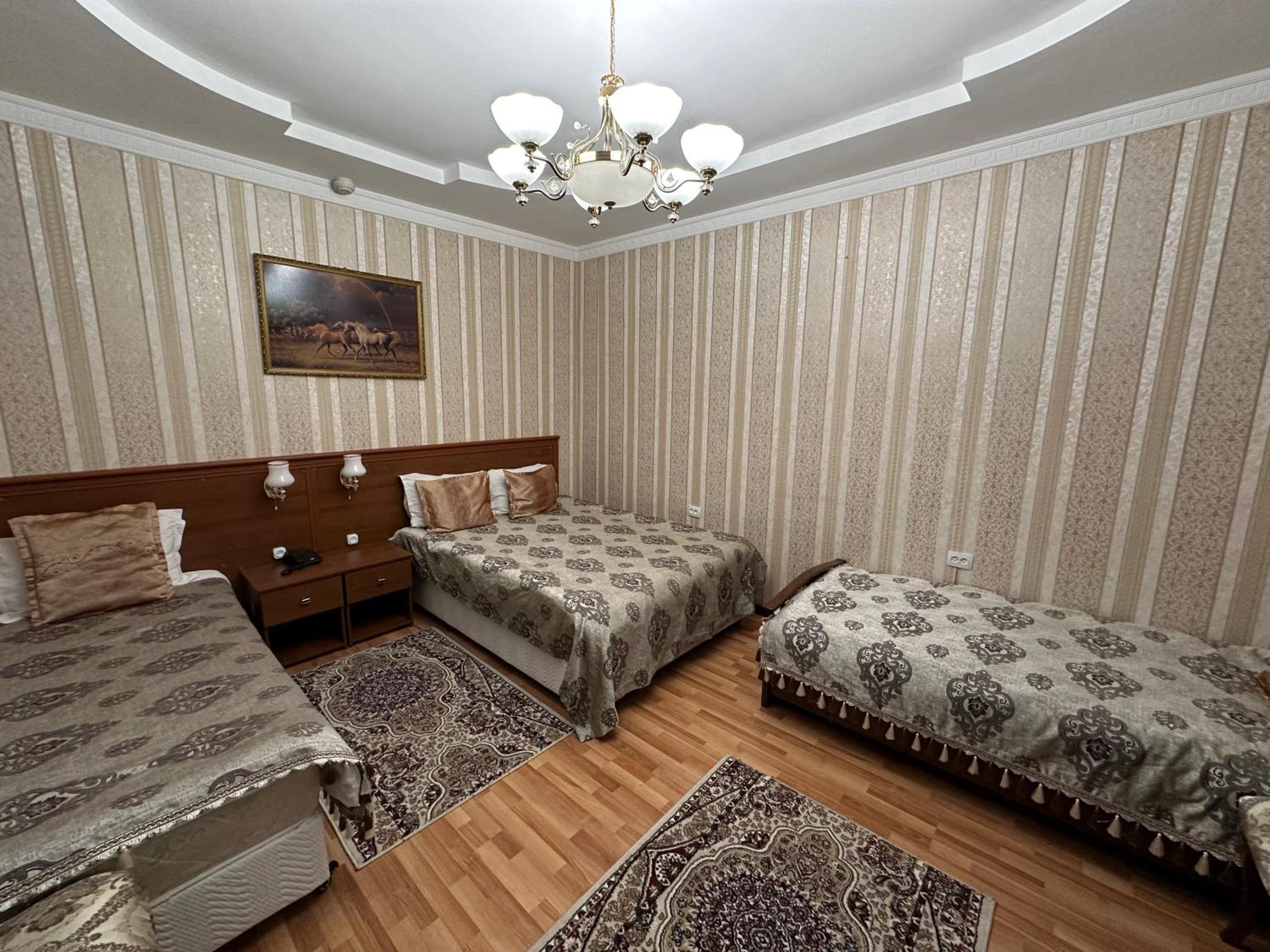 Sarbon Hotel Ташкент Екстериор снимка
