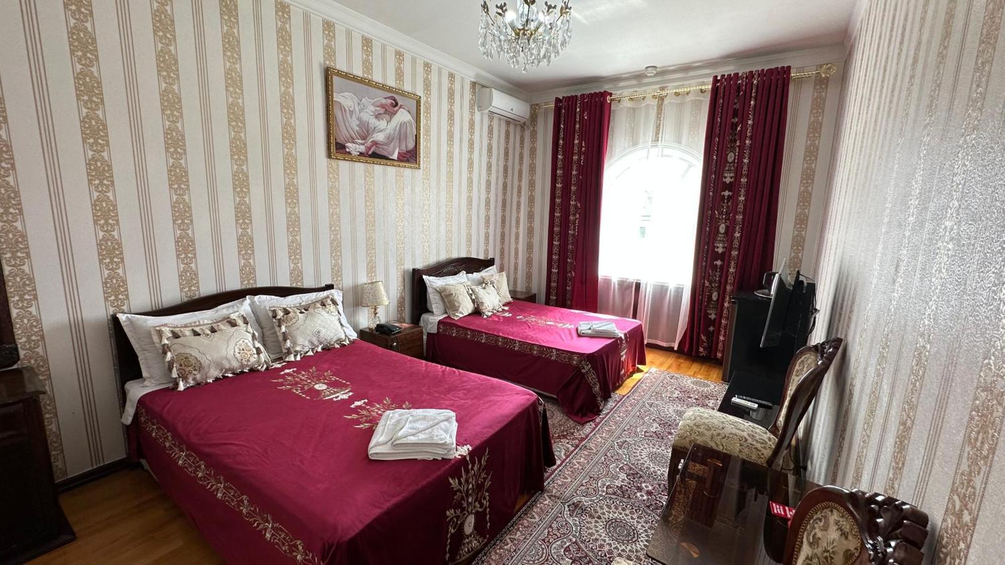 Sarbon Hotel Ташкент Екстериор снимка