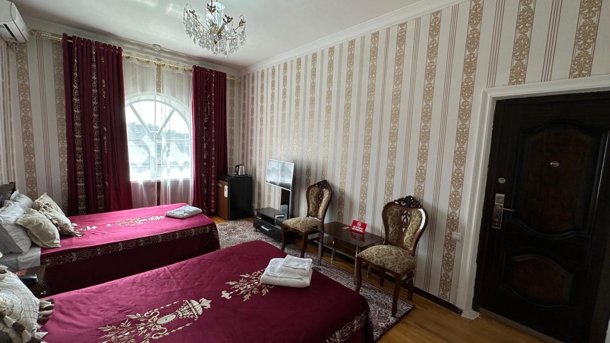 Sarbon Hotel Ташкент Екстериор снимка